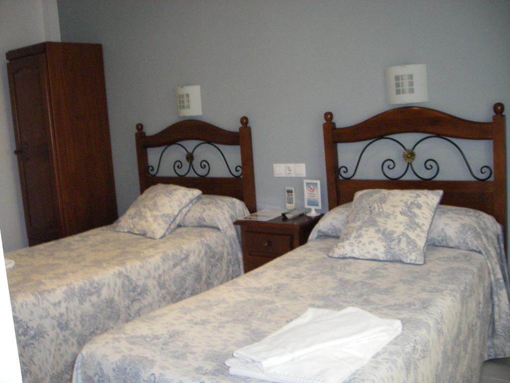Hostal Azahar Cordova Camera foto