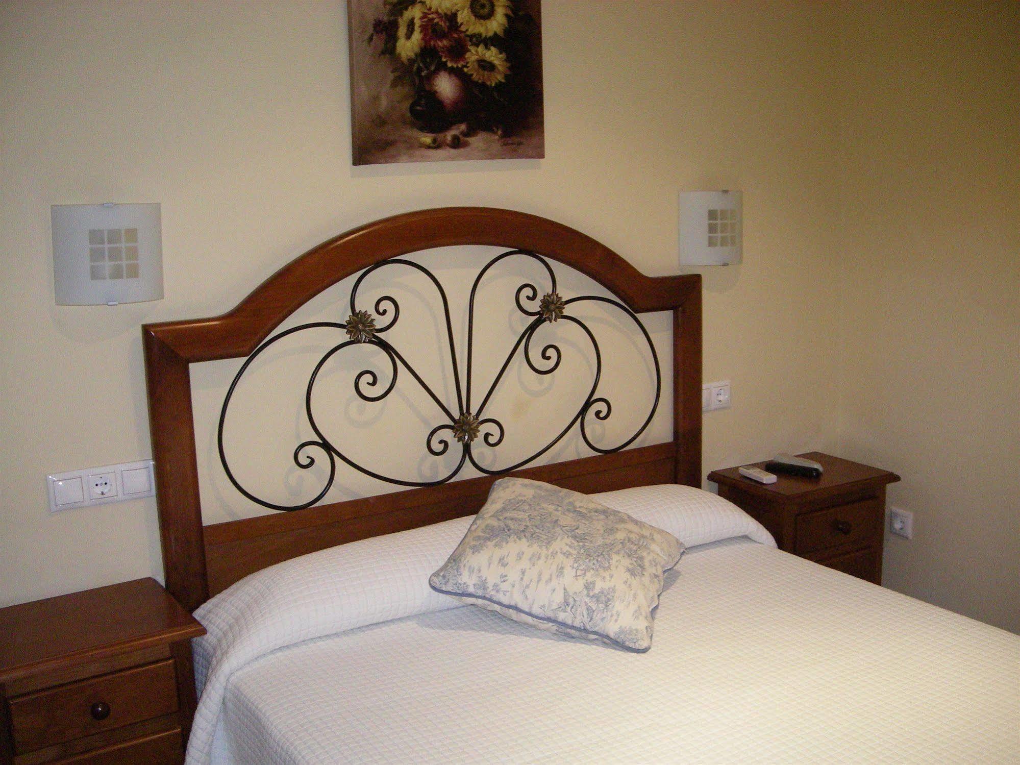 Hostal Azahar Cordova Esterno foto